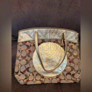 Coach authentic large purse/tote bag